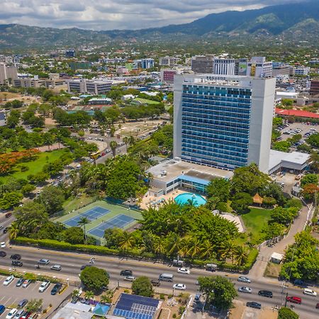 فندق كينغستونفي  فندق ذا جامايكا بيغاسوس المظهر الخارجي الصورة
